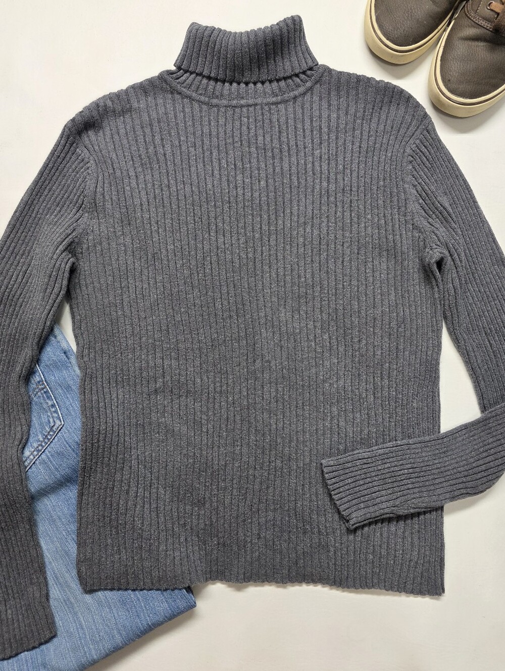Vintage Cherokee Men's Gray Ribbed Turtleneck Sweater, Size M